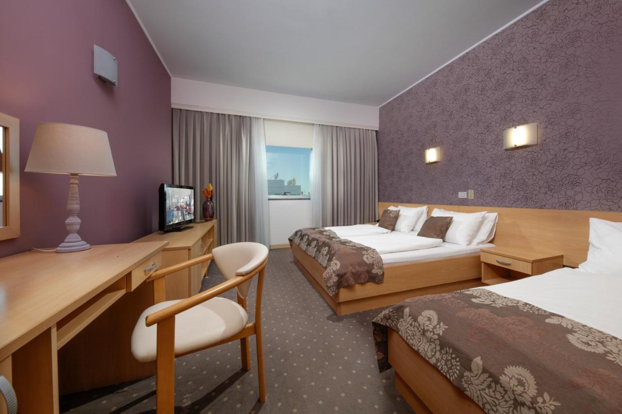Hotel Zovko Zagreb Sesvete Exterior foto